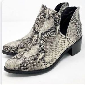 Blondo Eliza Waterproof Snakeskin Bootie